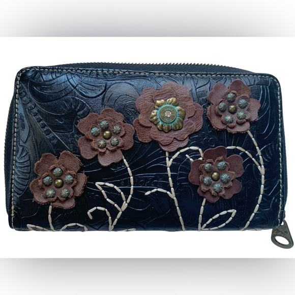 Montana West Handbags - MONTANA WEST Southwestern Floral Turquoise Brown Black 3D Floral Flowers Wallet